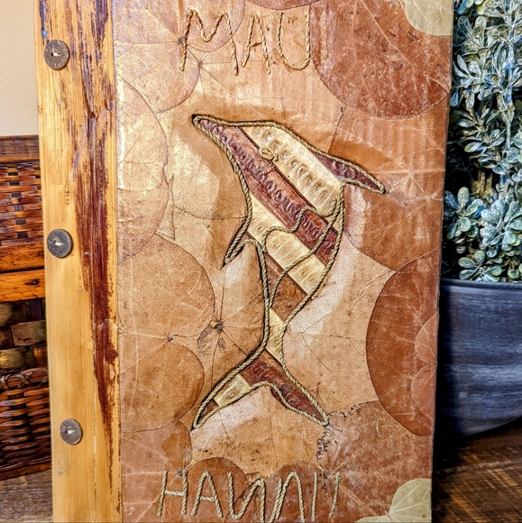 Hawaiian Naturally Made Leaf Album Cruelty Free - Picture 1 of 10